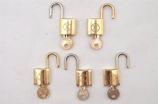 Authentic Louis Vuitton Padlock and Key 10Set Old Model LV 0558L