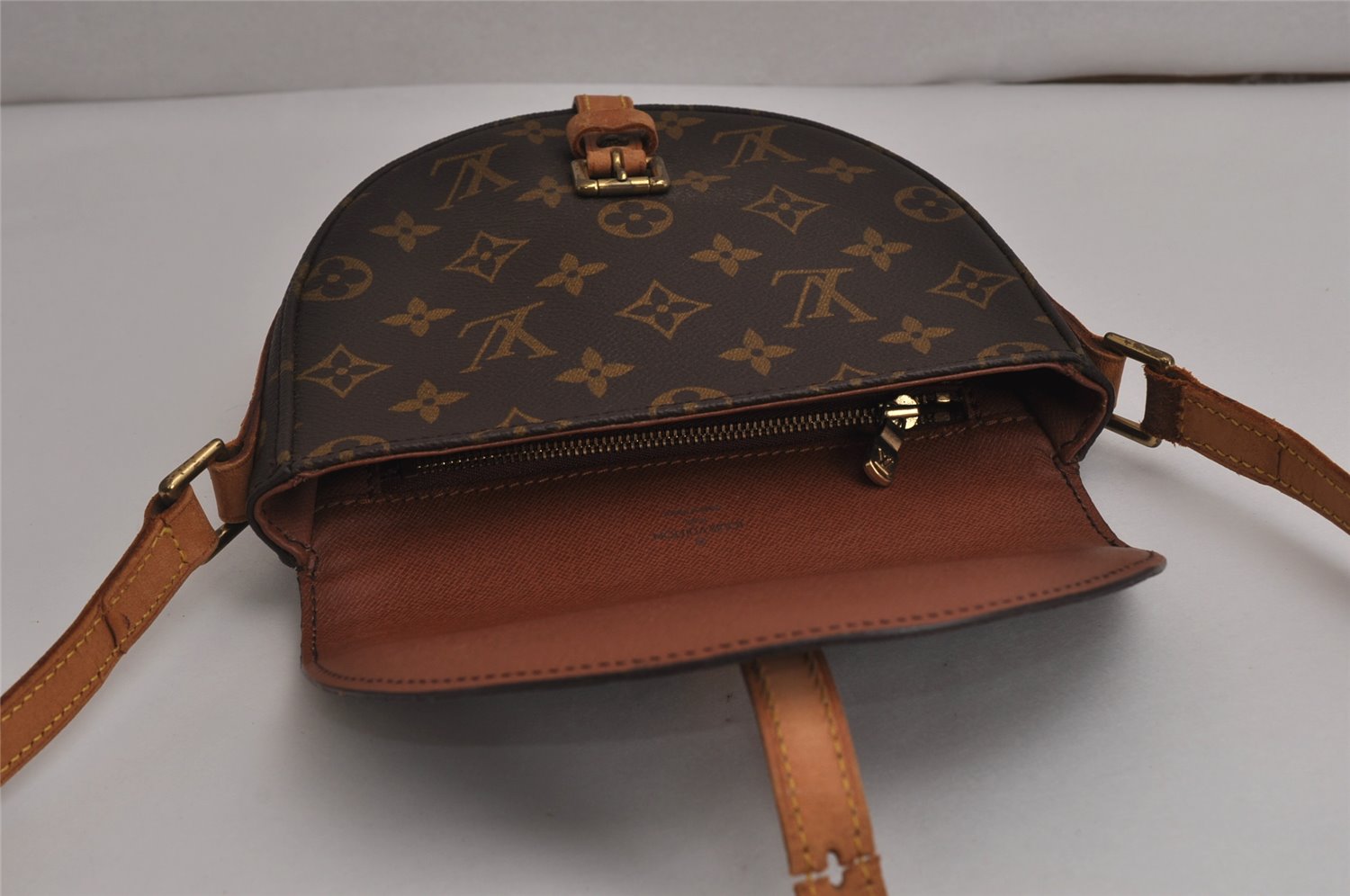 Authentic Louis Vuitton Monogram Chantilly PM Shoulder Cross Bag M51234 LV 0564K