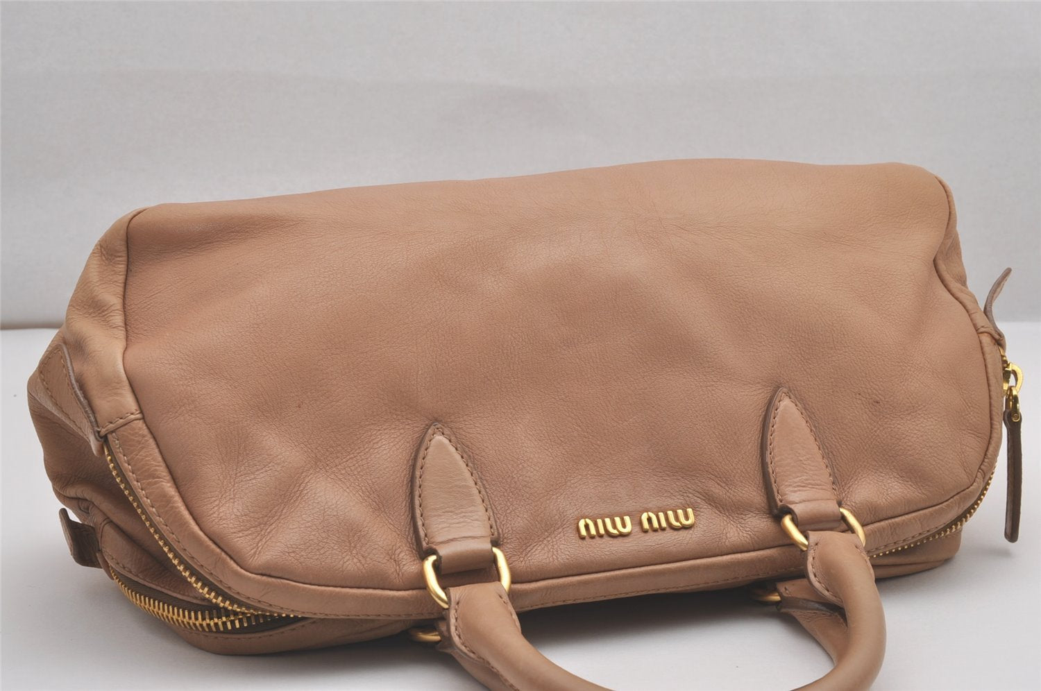 Authentic MIU MIU Leather 2Way Shoulder Hand Bag Purse Beige 0567J