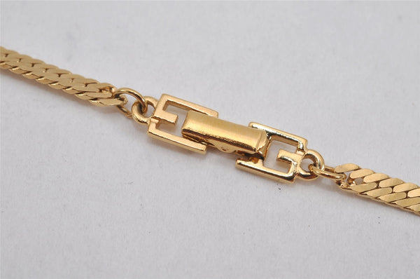 Authentic GIVENCHY Vintage Chain Pendant Necklace Gold Tone 0568K