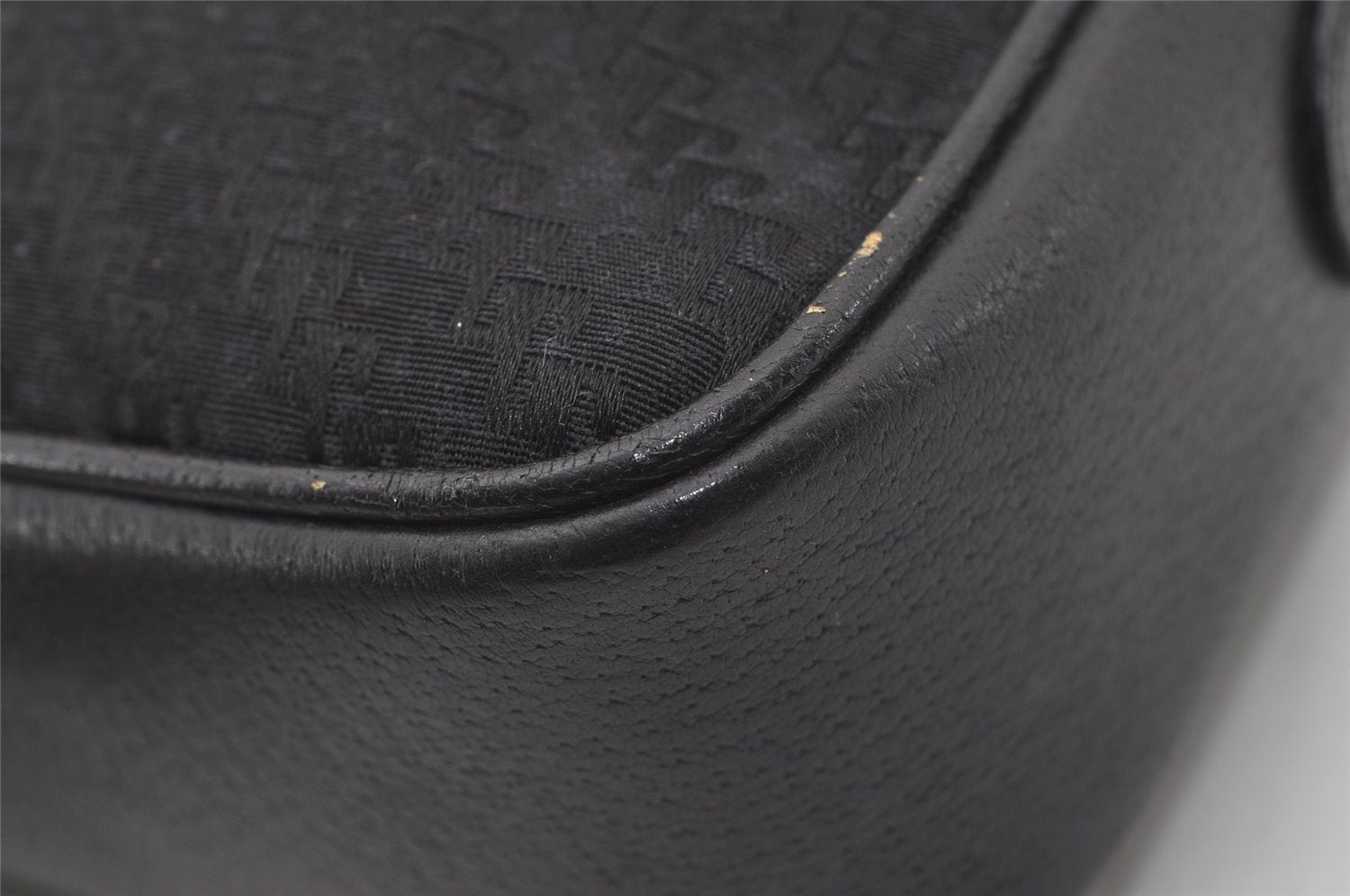 Authentic GUCCI Shoulder Cross Body Bag Purse Canvas Leather Black Junk 0575J