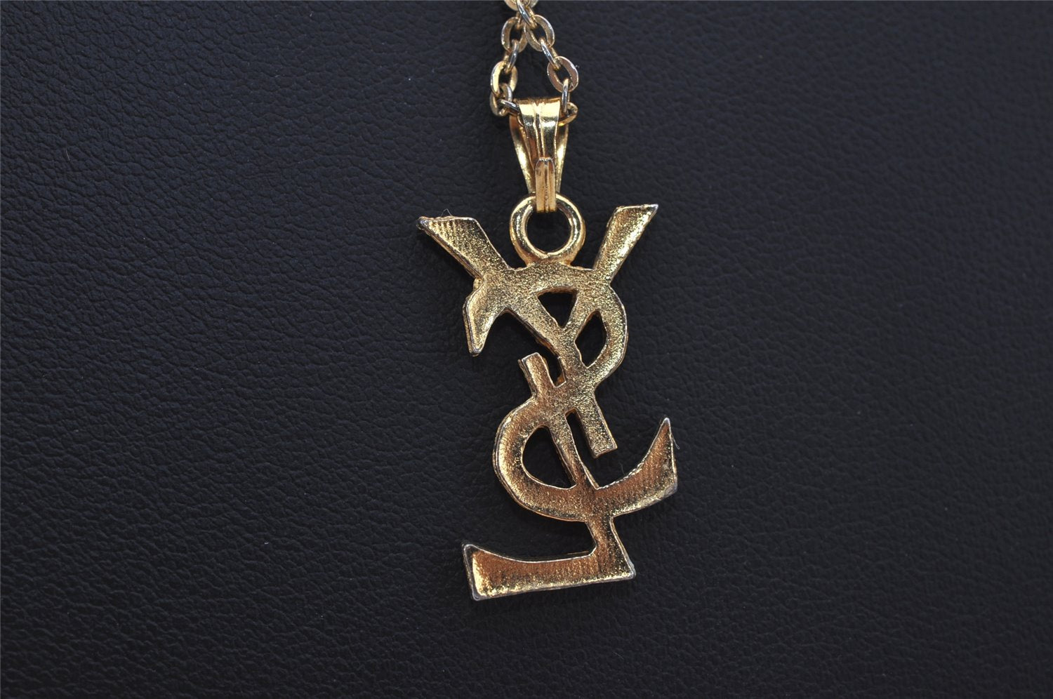 Authentic YVES SAINT LAURENT Logo Motif Necklace Chain Pendant Gold 0579K