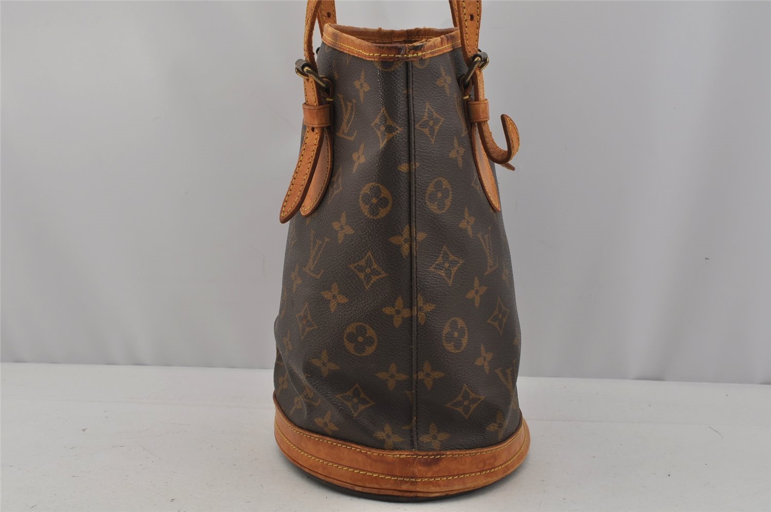 Authentic Louis Vuitton Monogram Bucket PM Shoulder Tote Bag M42238 LV 0584J