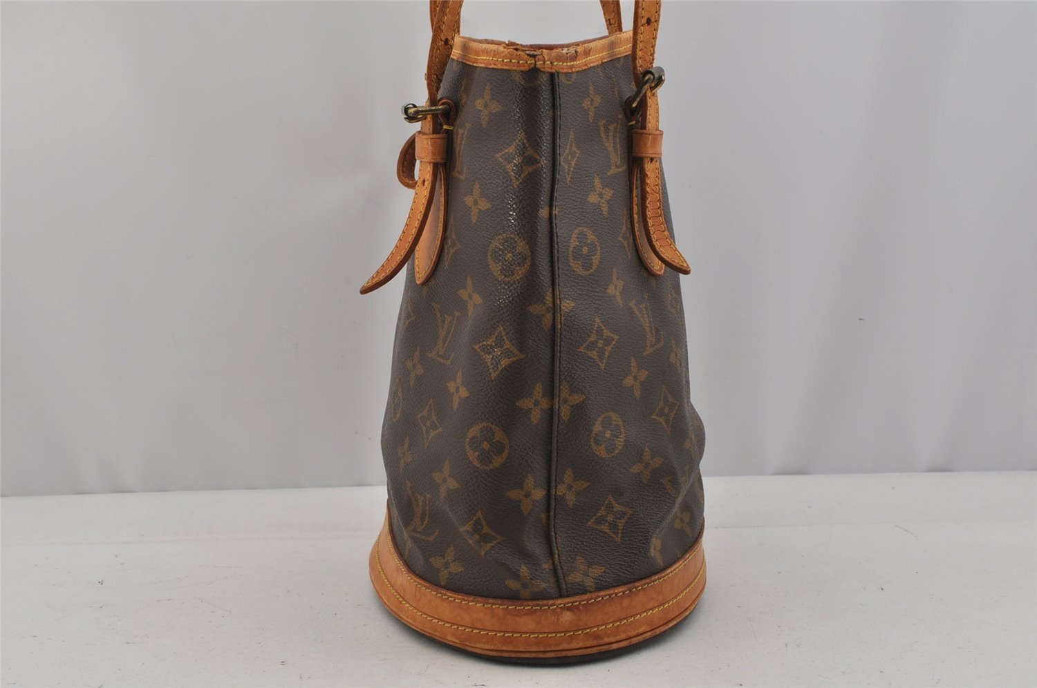 Authentic Louis Vuitton Monogram Bucket PM Shoulder Tote Bag M42238 LV 0584J
