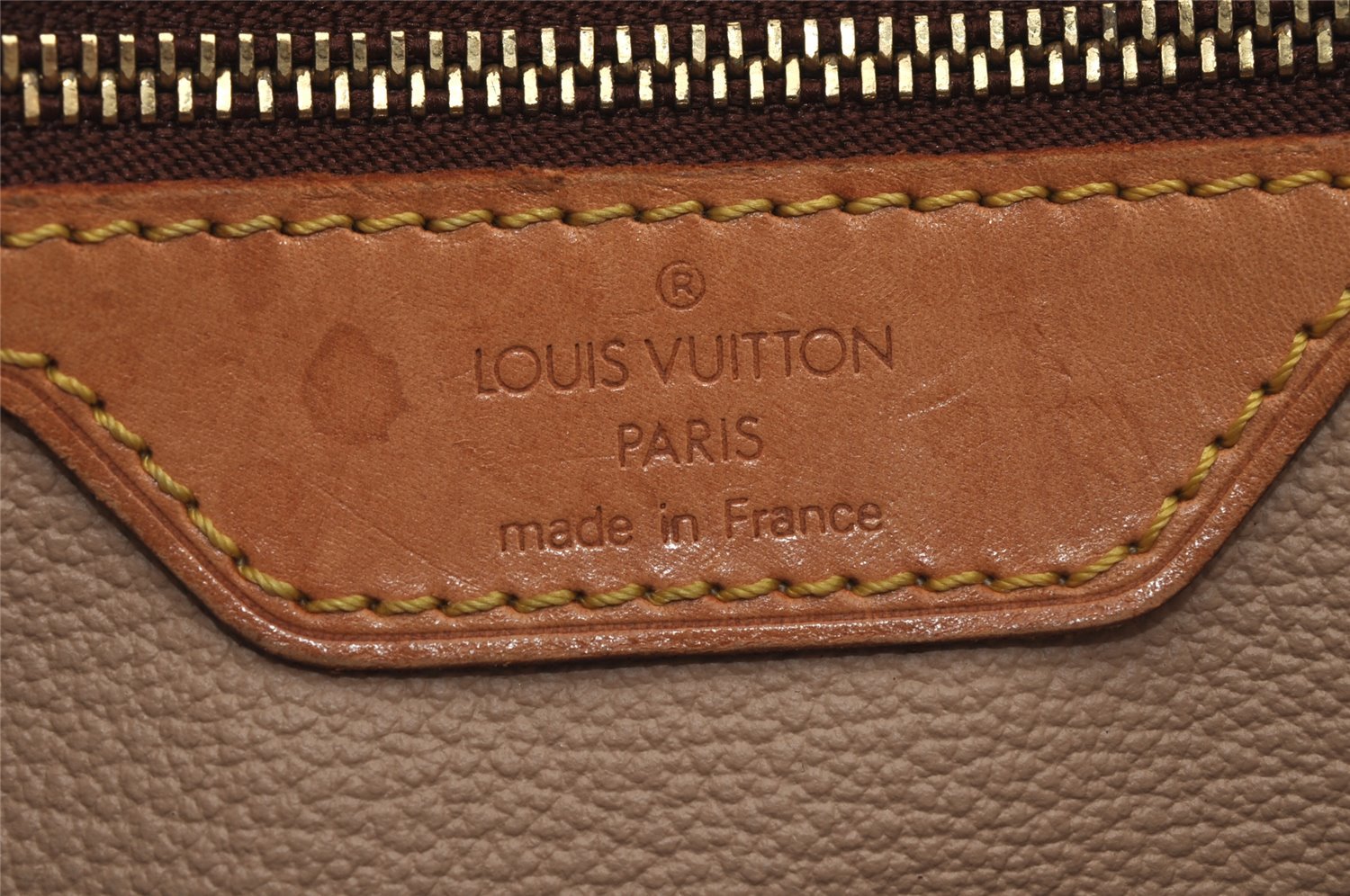 Authentic Louis Vuitton Monogram Bucket PM Shoulder Tote Bag M42238 LV 0584J