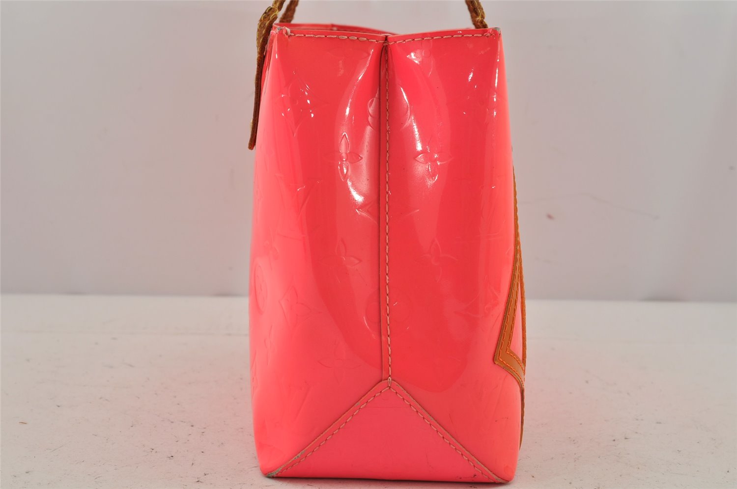 Authentic Louis Vuitton Vernis Fluo Reade PM Hand Bag Pink M91903 LV Junk 0584K