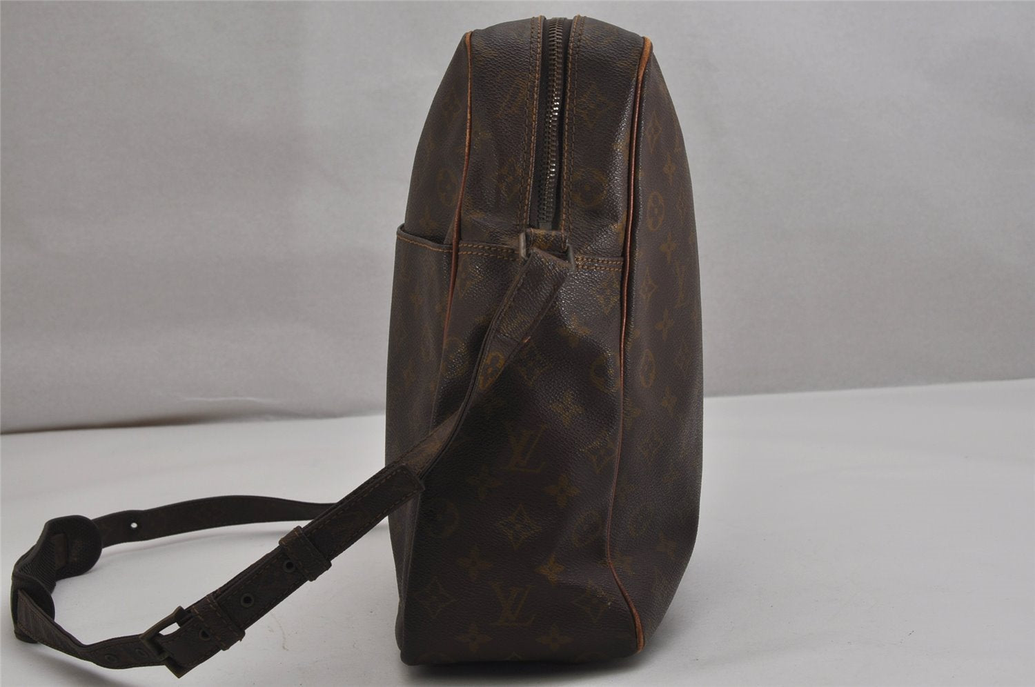 Authentic Louis Vuitton Monogram Marceau Shoulder Cross Body Bag Old Model 0588K