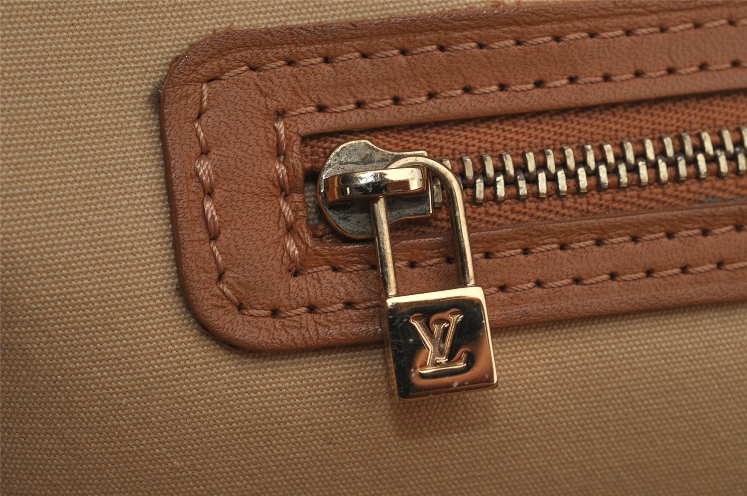 Auth Louis Vuitton Monogram Mini Josephine GM Hand Bag Beige M92413 LV 0589J