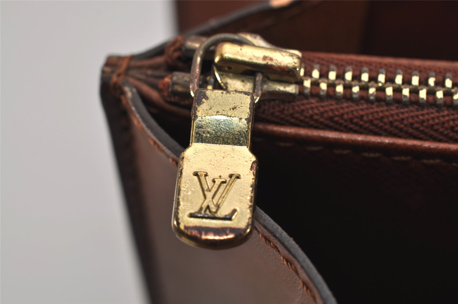 Authentic Louis Vuitton Monogram Concorde Hand Bag Purse M51190 LV 0594K