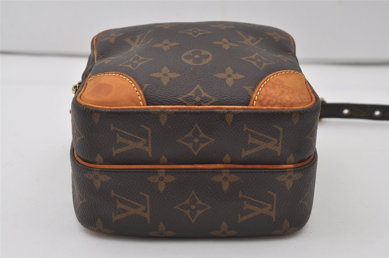 Authentic Louis Vuitton Monogram Amazone Shoulder Cross Bag M45236 Junk 0610J