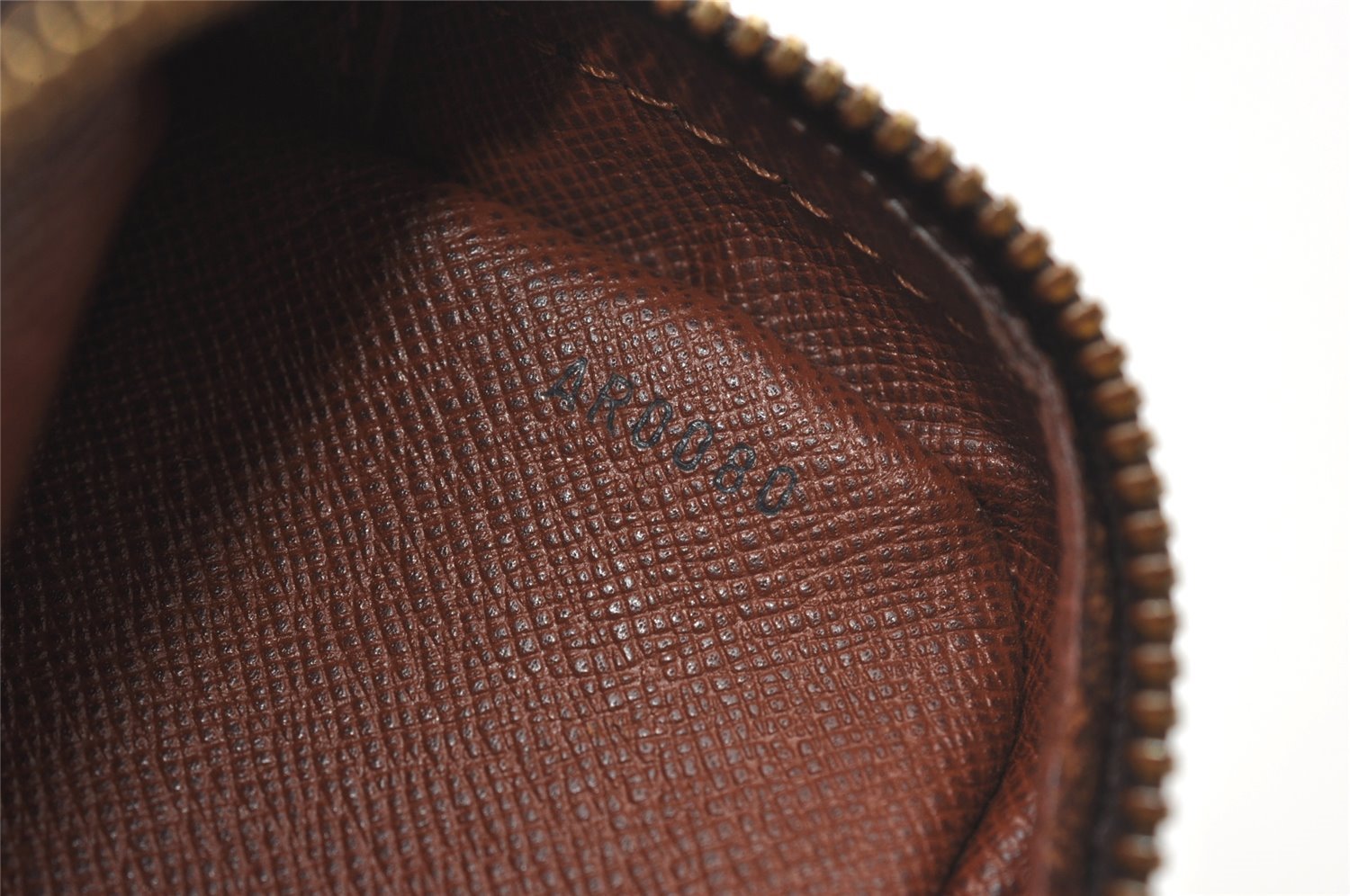 Authentic Louis Vuitton Monogram Amazone Shoulder Cross Bag M45236 Junk 0610J