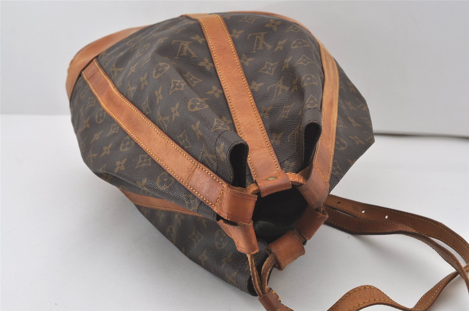 Authentic Louis Vuitton Monogram Randonnee GM Shoulder Bag M42244 LV 0612J