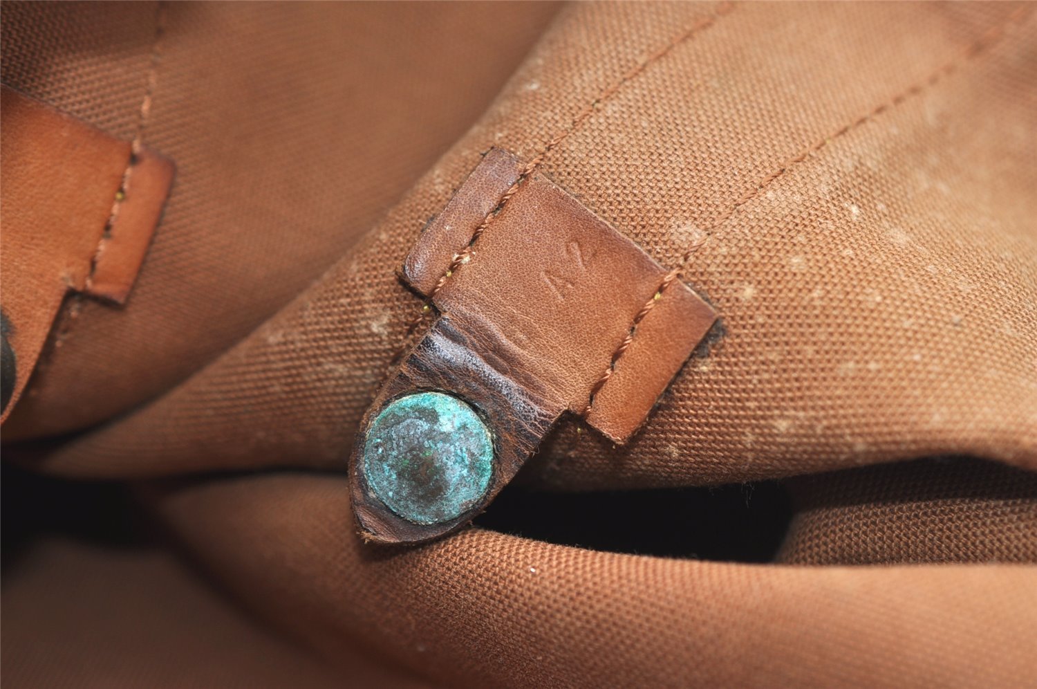 Authentic Louis Vuitton Monogram Randonnee GM Shoulder Bag M42244 LV 0612J