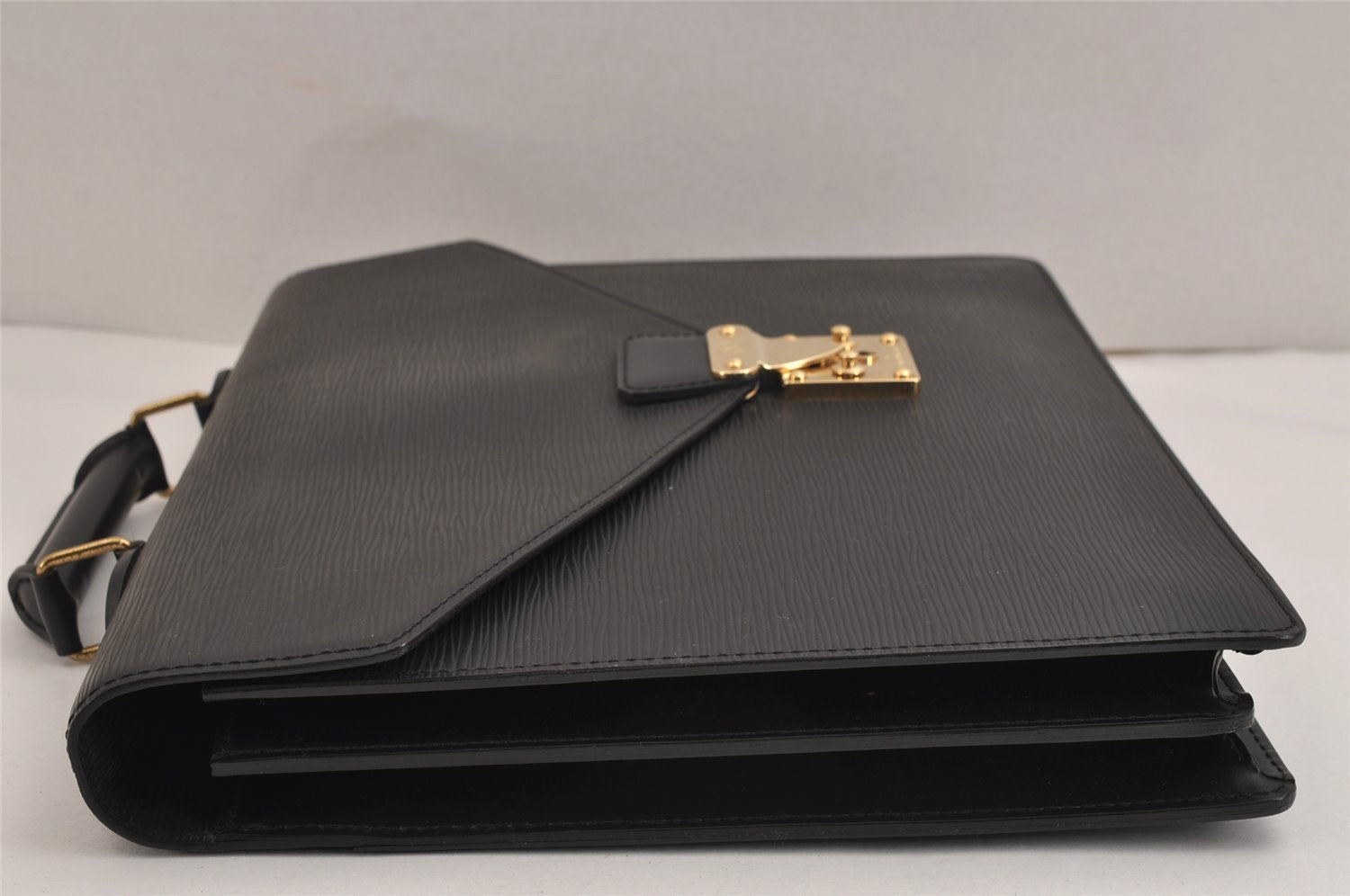 Authentic Louis Vuitton Epi Serviette Conseiller Briefcase Black M54422 LV 0614J