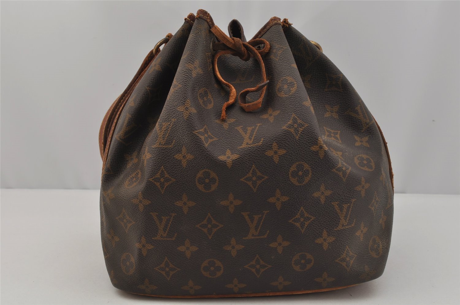 Authentic Louis Vuitton Monogram Petit Noe M42226 Shoulder Drawstring Bag 0615J