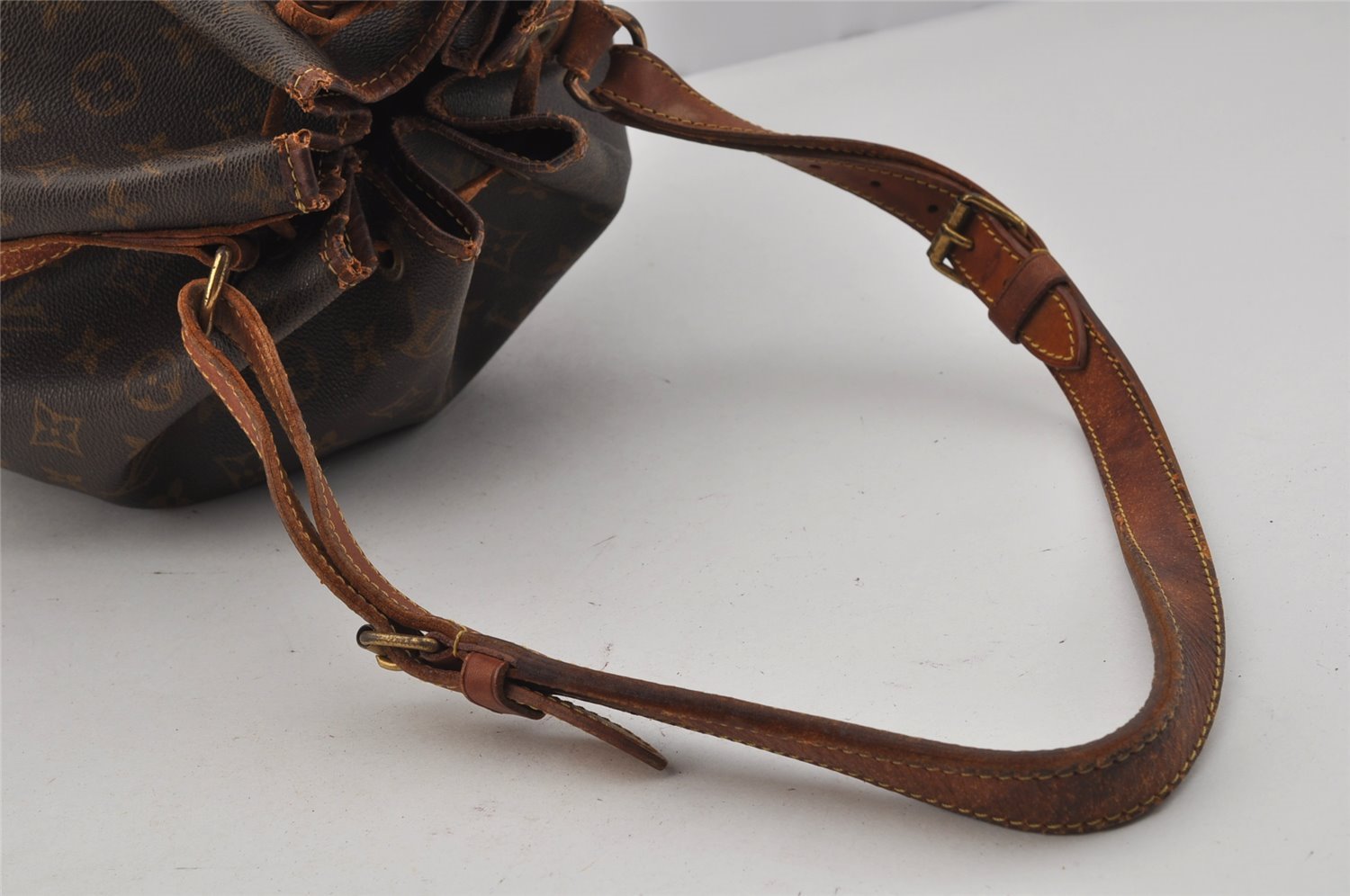 Authentic Louis Vuitton Monogram Petit Noe M42226 Shoulder Drawstring Bag 0615J