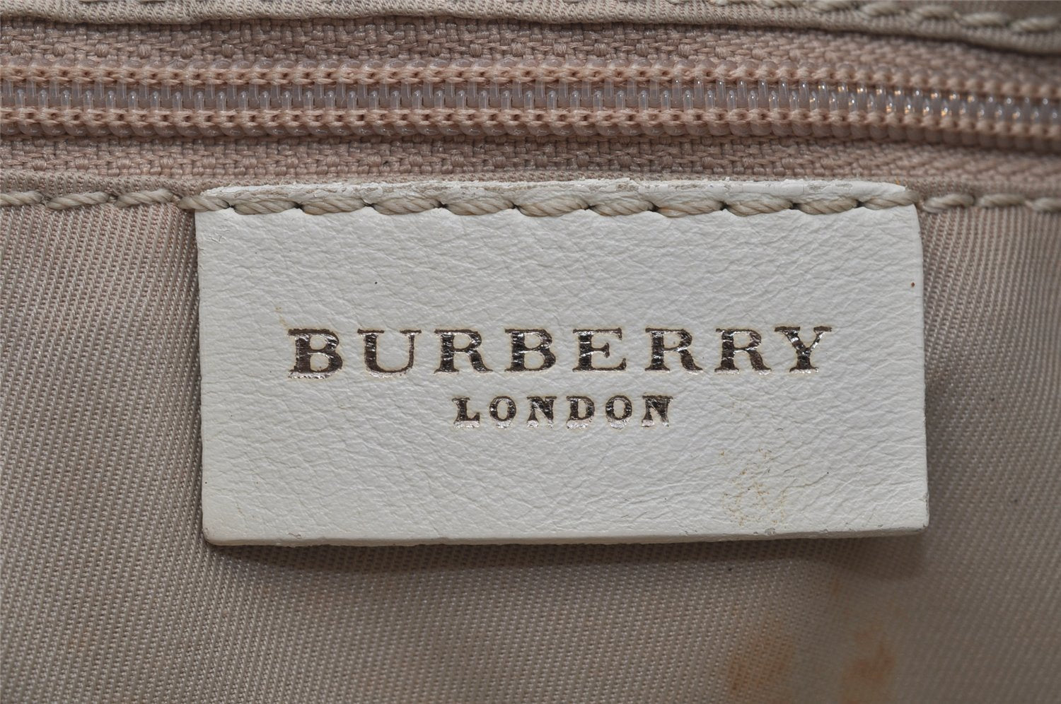 Authentic BURBERRY Vintage Suede Leather Shoulder Hand Bag Purse Pink 0621J