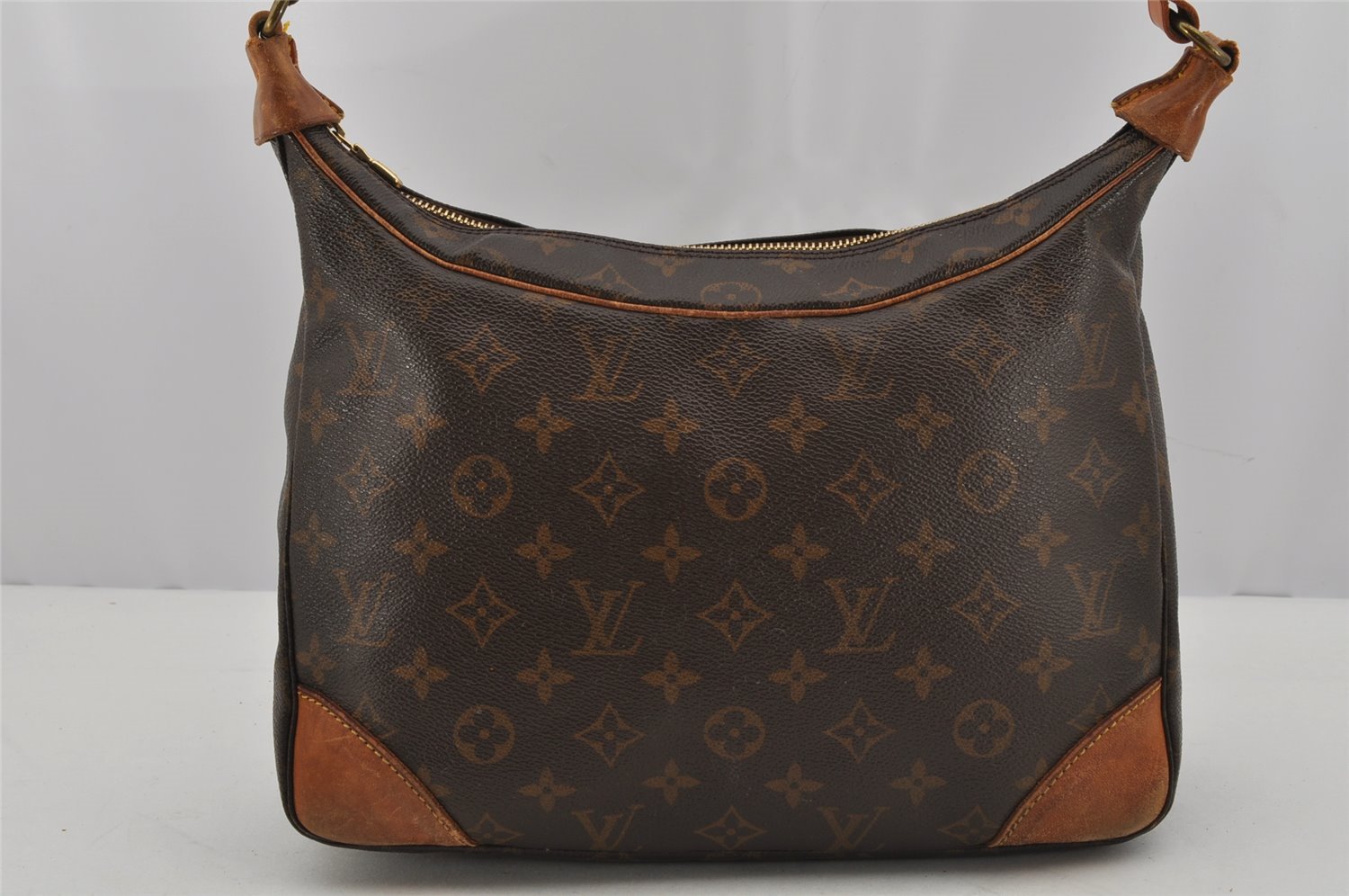 Authentic Louis Vuitton Monogram Boulogne 30 Shoulder Cross Bag M52165 LV 0626K