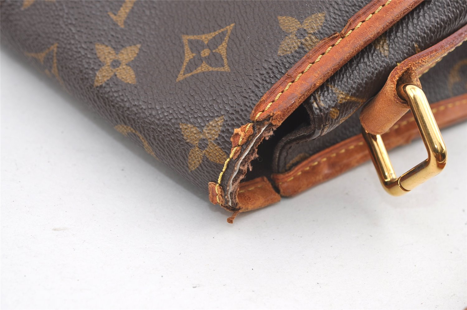 Authentic Louis Vuitton Monogram Menilmontant MM M40473 Shoulder Bag Junk 0631K