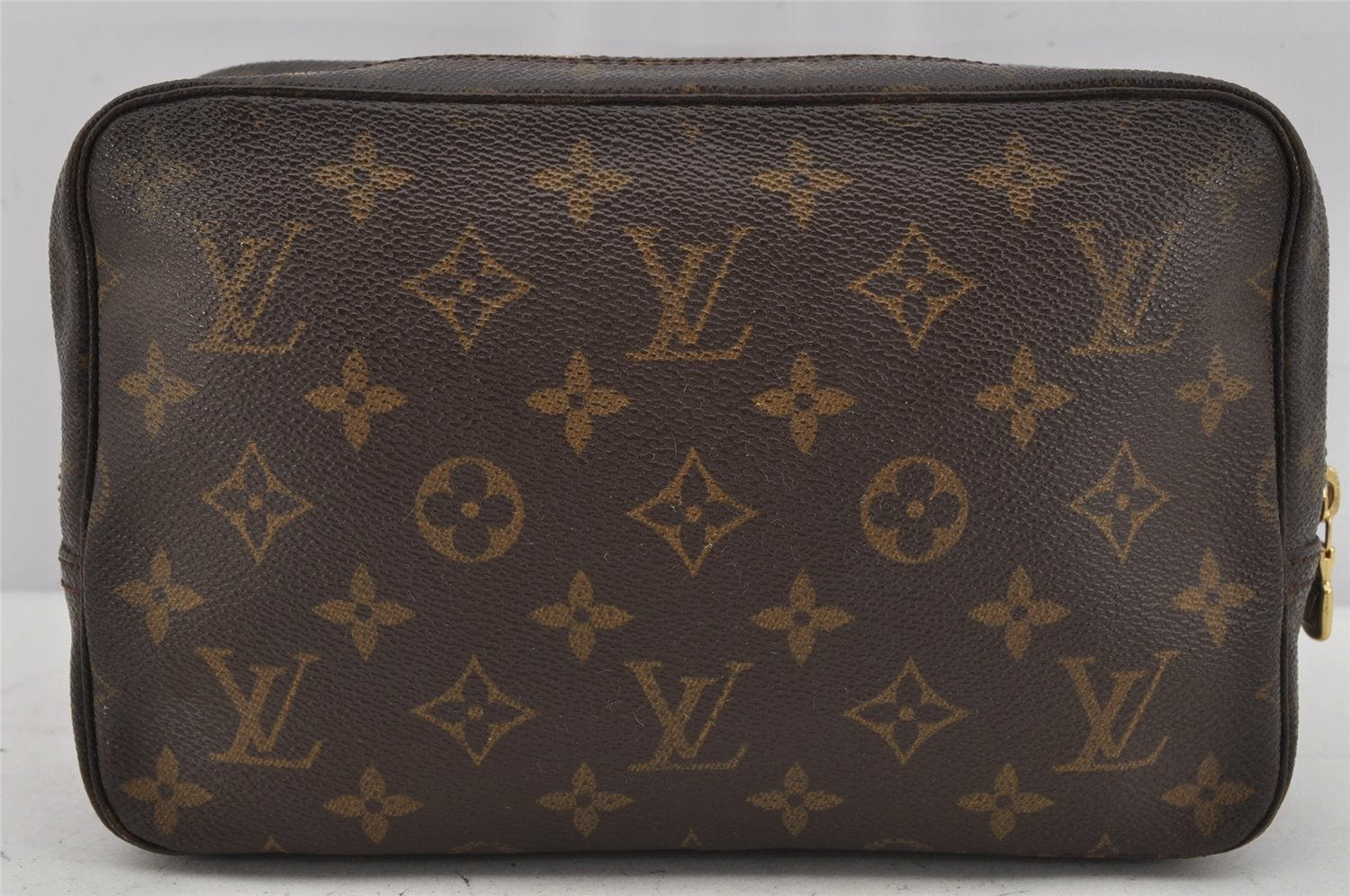 Auth Louis Vuitton Monogram Trousse Toilette 23 Clutch Hand Bag M47524 LV 0633K