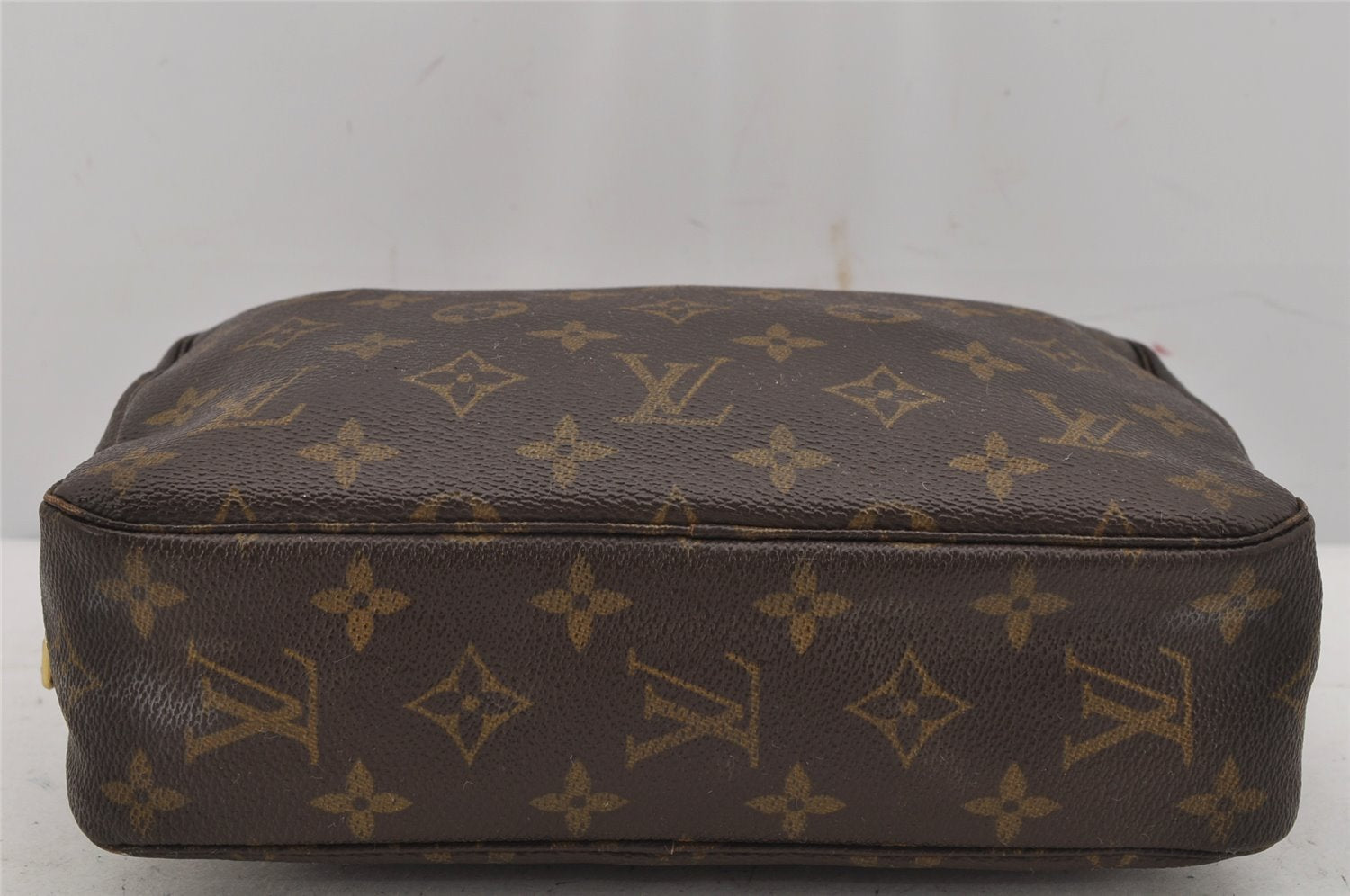 Auth Louis Vuitton Monogram Trousse Toilette 23 Clutch Hand Bag M47524 LV 0633K