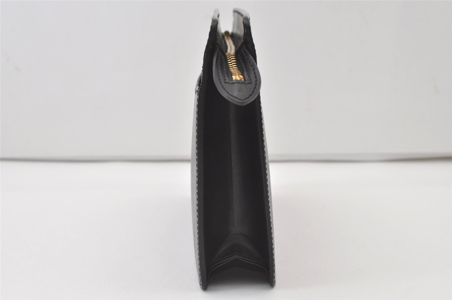 Authentic Louis Vuitton Epi Pochette Homme Clutch Hand Bag Black M52522 LV 0636J