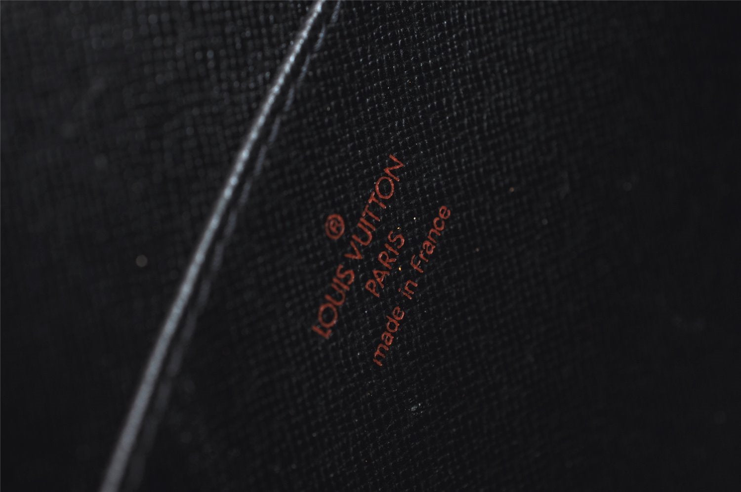 Authentic Louis Vuitton Epi Pochette Homme Clutch Hand Bag Black M52522 LV 0636J