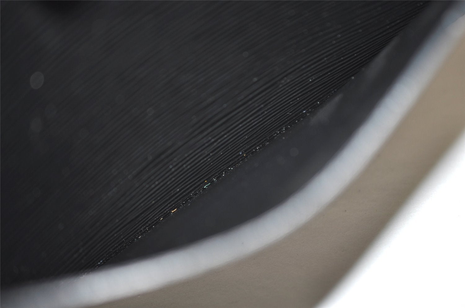 Authentic Louis Vuitton Epi Pochette Homme Clutch Hand Bag Black M52522 LV 0636J