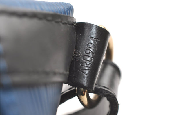 Authentic Louis Vuitton Epi Petit Noe Bi-color Blue x Black Drawstring Bag 0640K