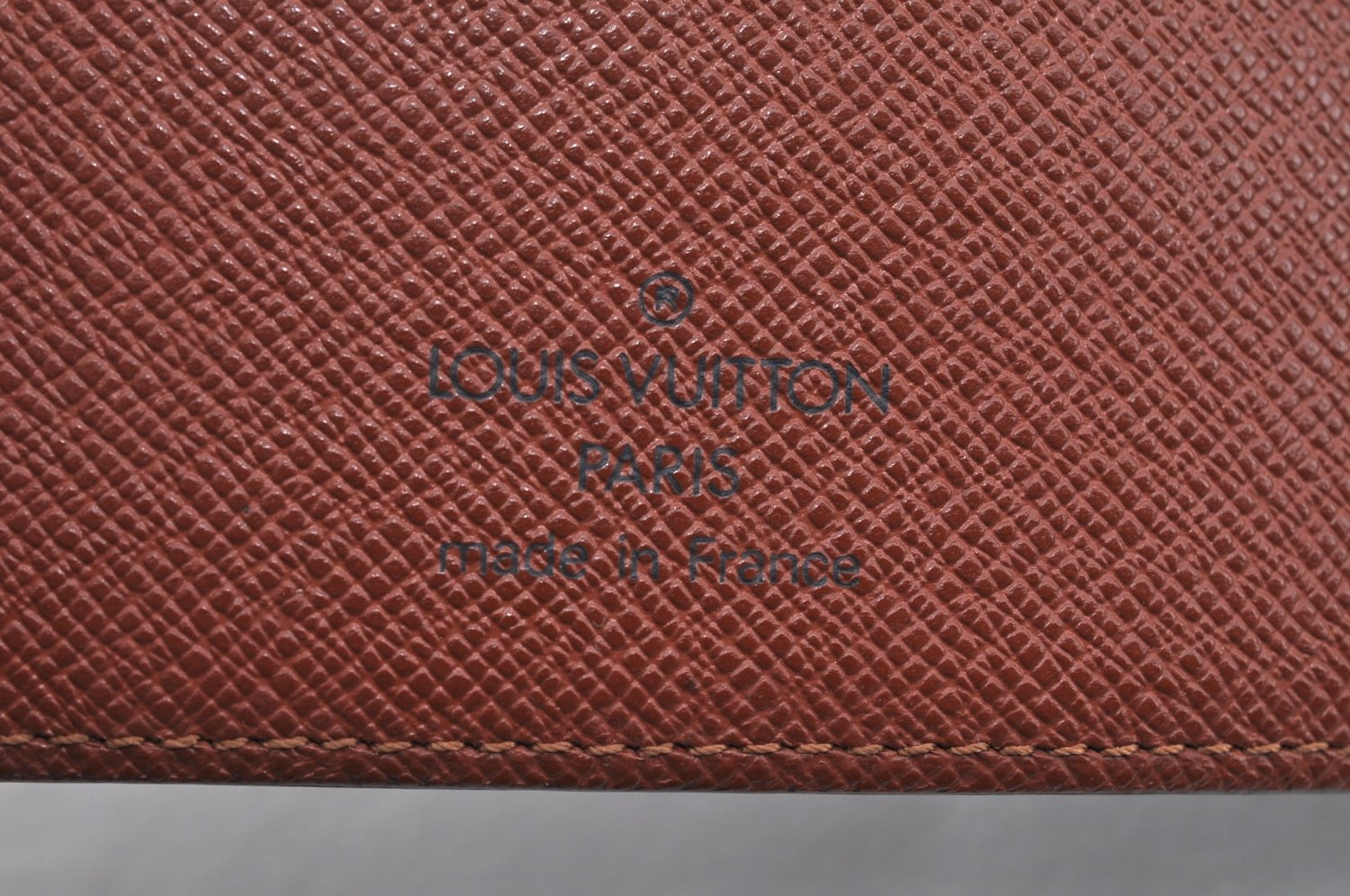 Authentic Louis Vuitton Monogram Agenda GM Notebook Cover R20106 LV 0643I