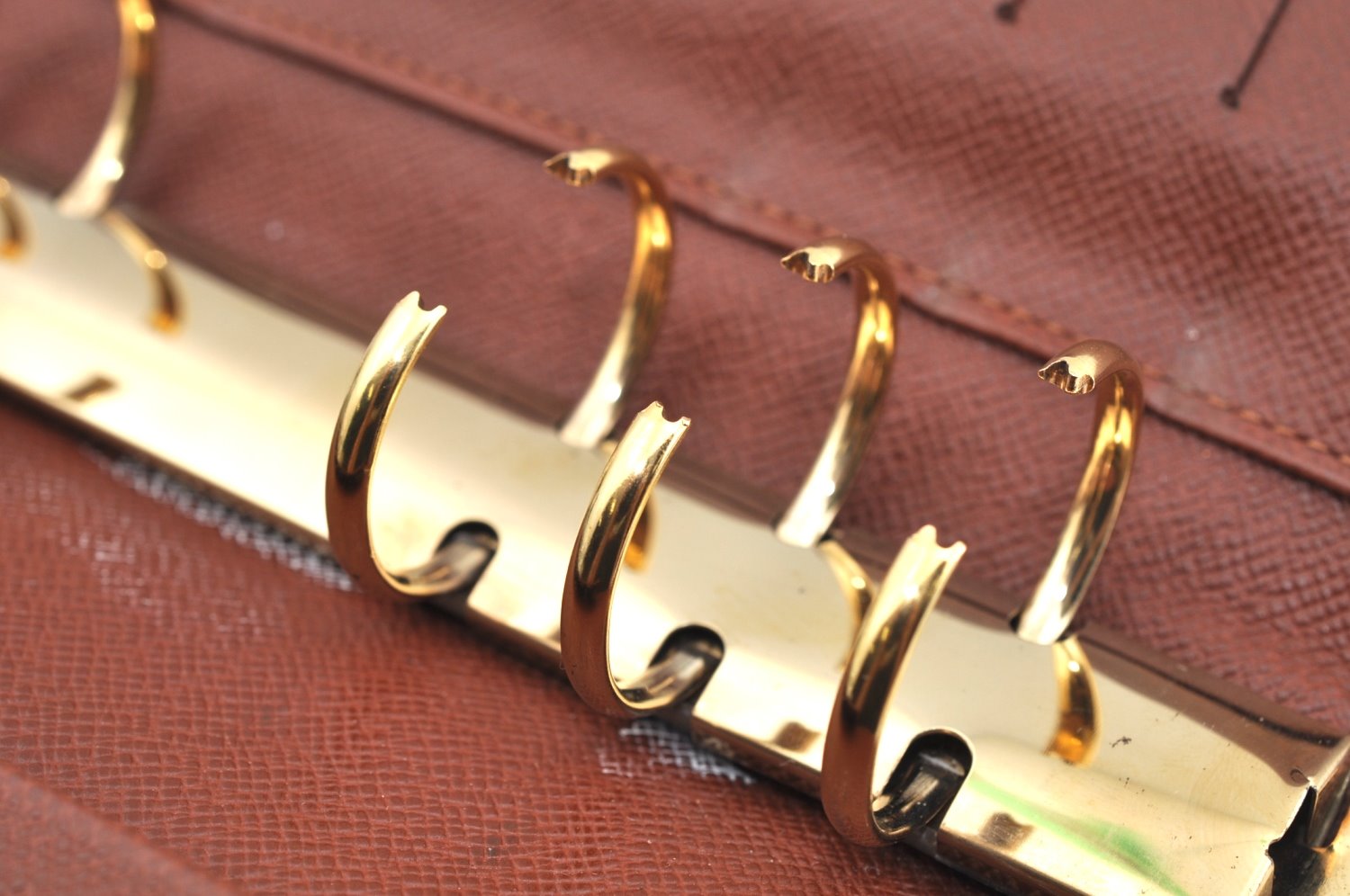 Authentic Louis Vuitton Monogram Agenda GM Notebook Cover R20106 LV 0643I