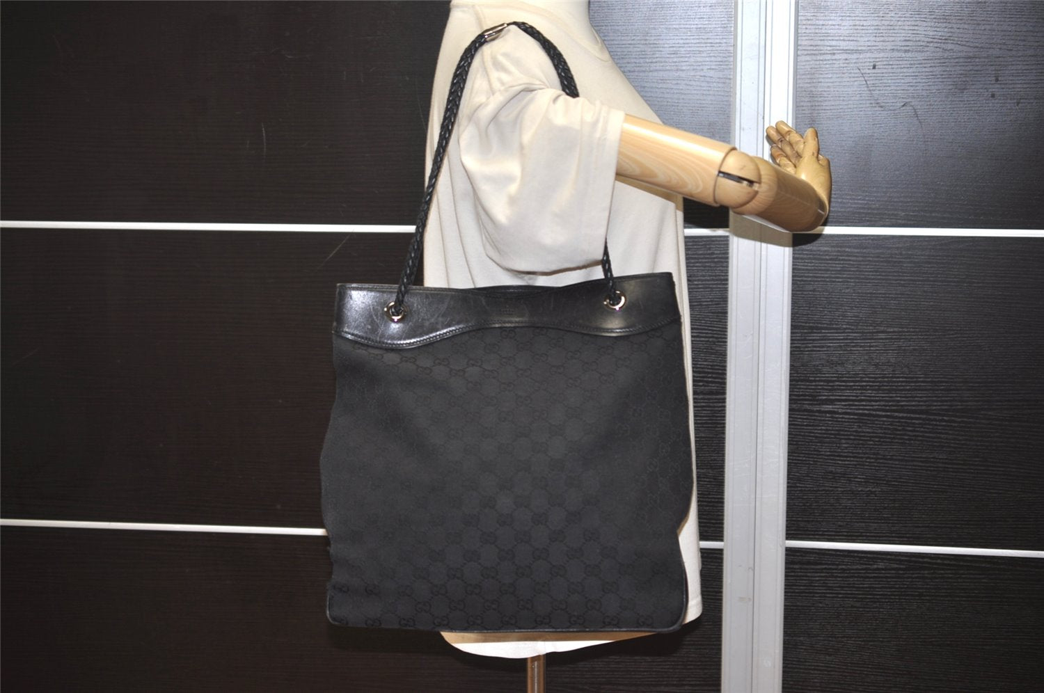 Authentic GUCCI Vintage Shoulder Tote Bag GG Canvas Leather 109141 Black 0651K