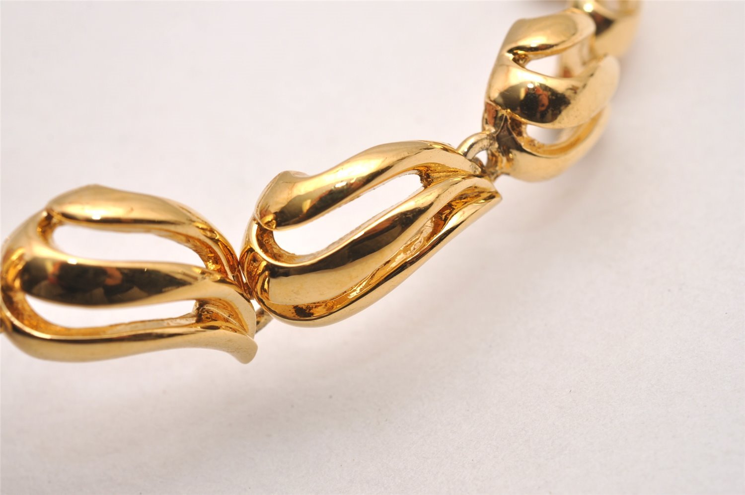 Authentic NINA RICCI Vintage Choker Necklace Accessory Gold Junk 0657J