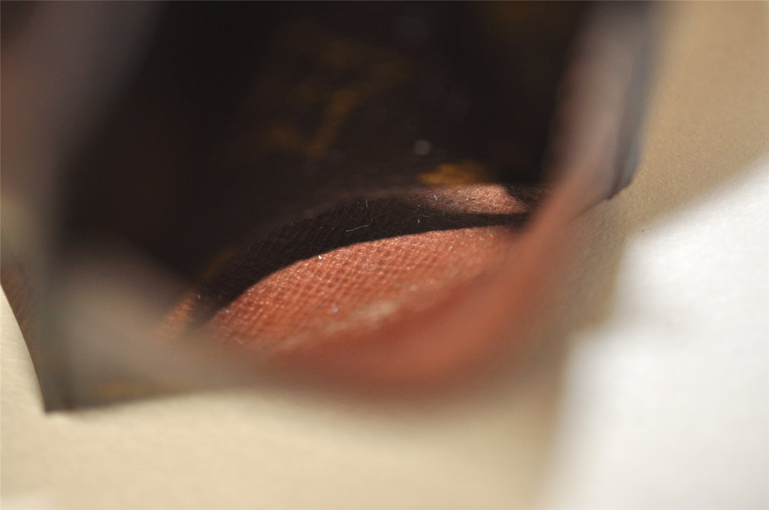 Authentic Louis Vuitton Monogram Etui Cigarette Case M63024 LV 0659J