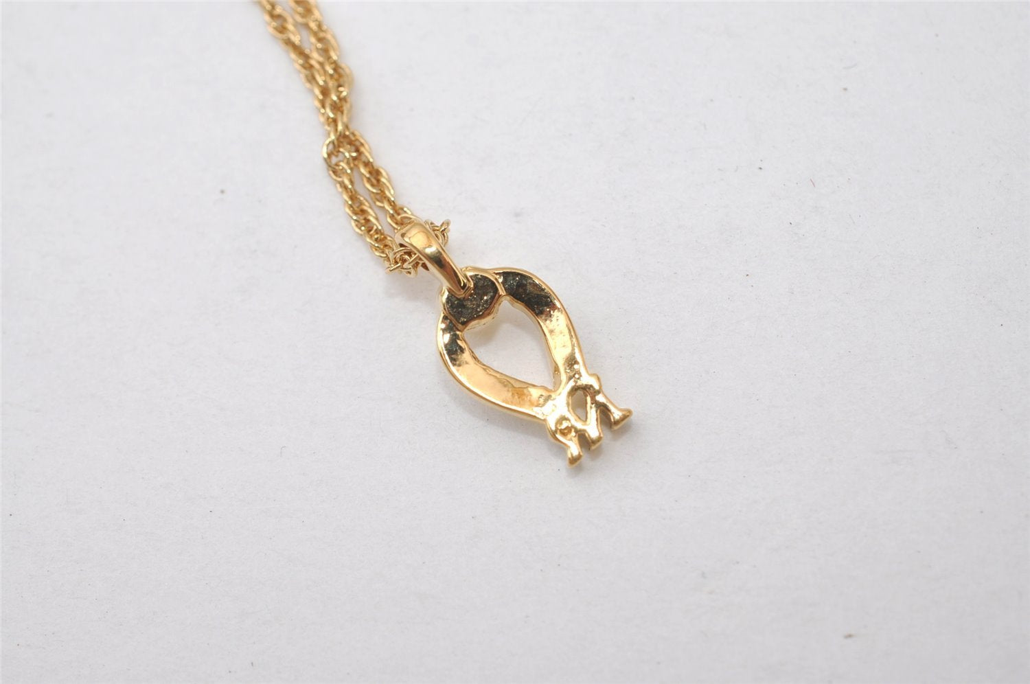 Authentic NINA RICCI Gold Tone Imitation Pearl Rhinestone Chain Necklace 0661J