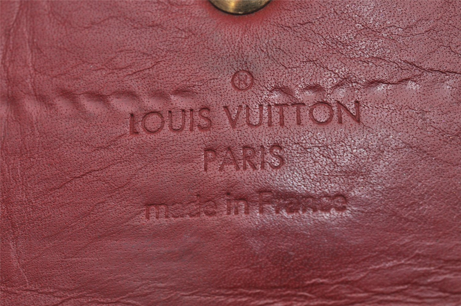 Authentic Louis Vuitton Vernis Portefeuille Sarah Wallet Red M93530 LV 0666J