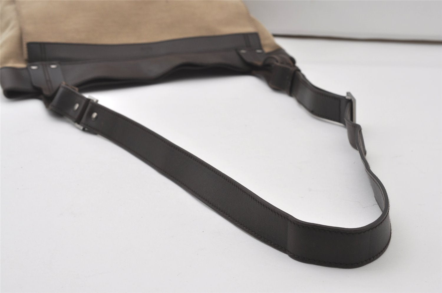 Authentic GUCCI Shoulder Cross Body Bag GG Canvas Leather 106302 Brown 0673J