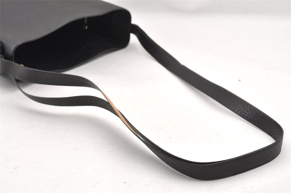 Authentic GUCCI Vintage Shoulder Bag Purse Leather Black 0674J