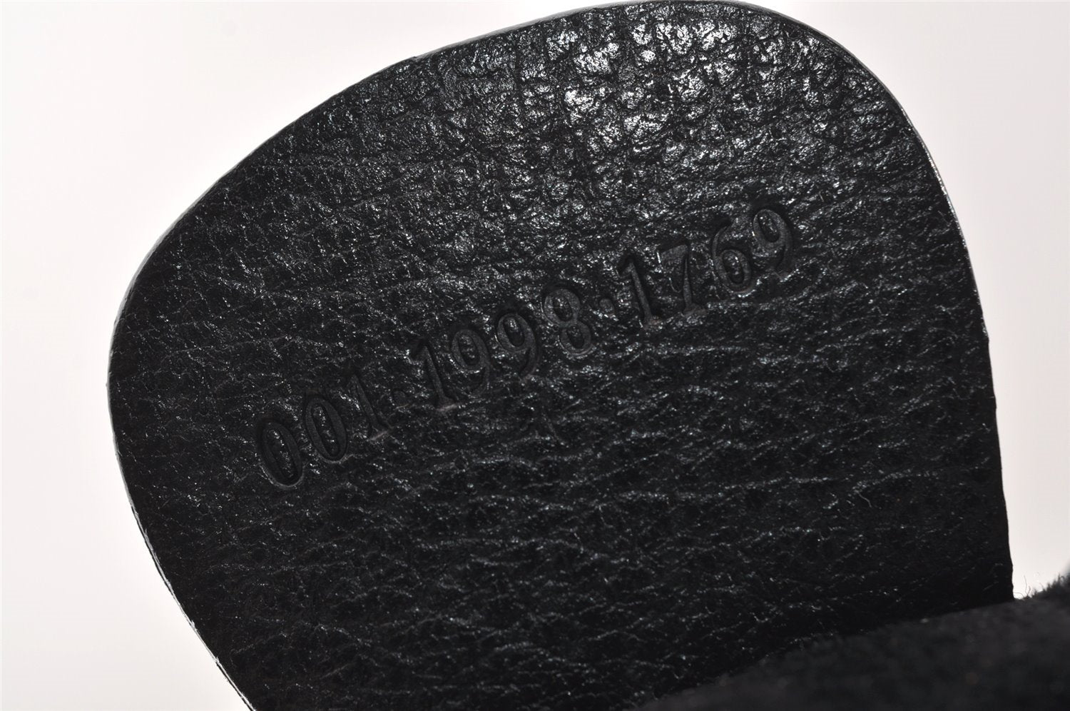 Authentic GUCCI Vintage Shoulder Bag Purse Leather Black 0674J