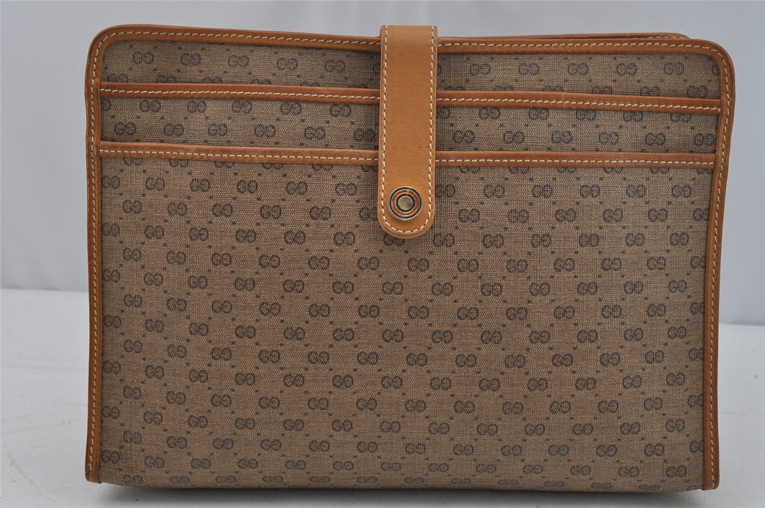 Authentic GUCCI Micro GG PVC Leather Clutch Hand Bag Purse Brown Junk 0678J