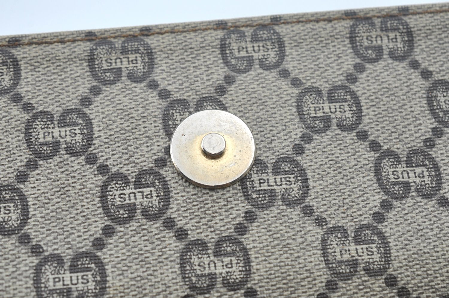 Authentic GUCCI GG Plus Clutch Hand Bag Purse GG PVC Leather Brown Junk 0679J