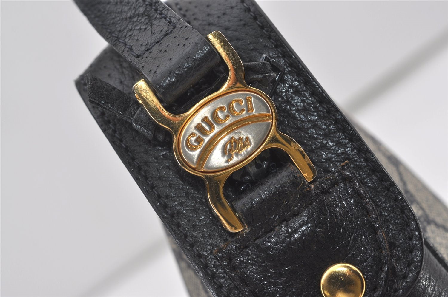 Authentic GUCCI GG Plus Shoulder Cross Body Bag PVC Leather Navy Blue Junk 0680J