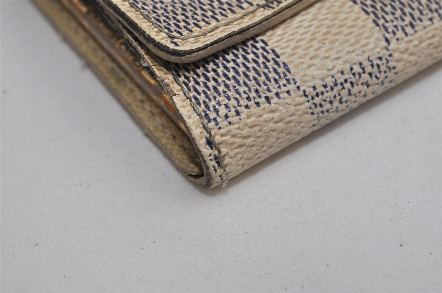 Authentic Louis Vuitton Damier Azur Multicles 6 Key Case Holder N61745 LV 0684K