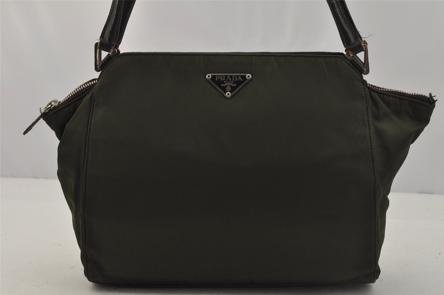 Authentic PRADA Nylon Tessuto Leather Shoulder Hand Bag Purse Green 0686J