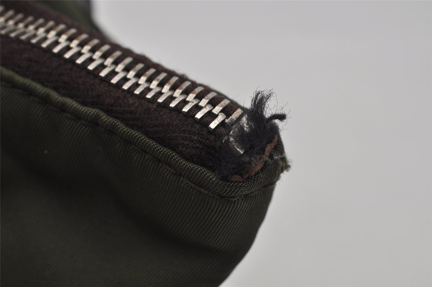 Authentic PRADA Nylon Tessuto Leather Shoulder Hand Bag Purse Green 0686J