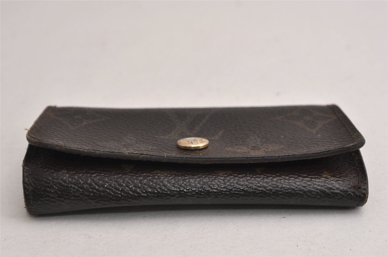 Authentic Louis Vuitton Monogram Multicles 4 Four Hooks Key Case M62631 LV 0687K