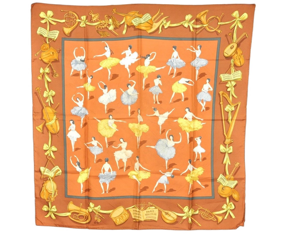 Authentic HERMES Carre 90 Scarf 