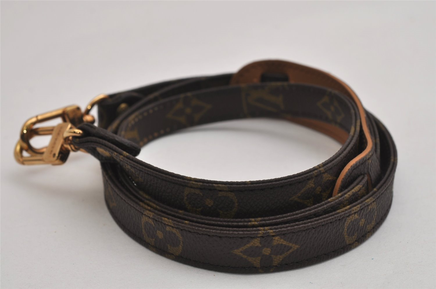 Authentic Louis Vuitton Monogram Shoulder Strap 46.5