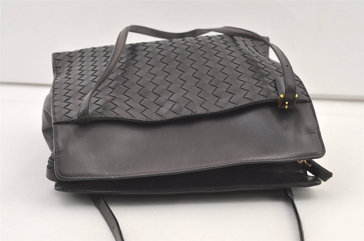 Authentic BOTTEGA VENETA Intrecciato Leather Shoulder Tote Bag Black Junk 0693K
