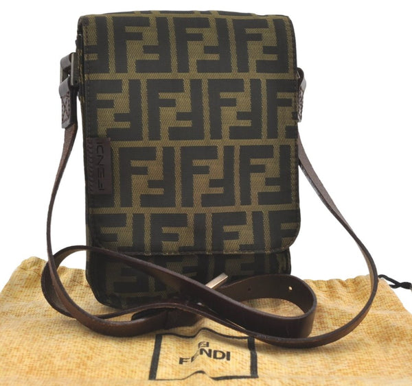 Authentic FENDI Zucca Shoulder Cross Body Bag Purse Nylon Leather Brown 0696K